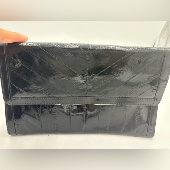Genuine Eel-skin Made In Korea Clutch Bag - Picture 3 of 8